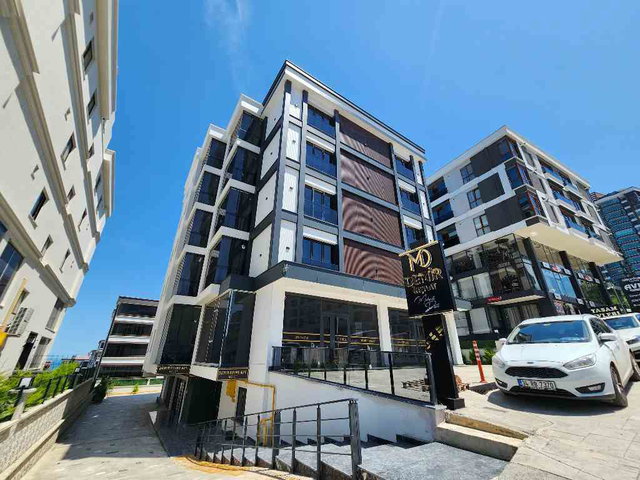 REMAX DAMLA'DAN NİŞANTAŞI CADDESİ'NDE SIFIR KİRALIK 1+1 DAİRE