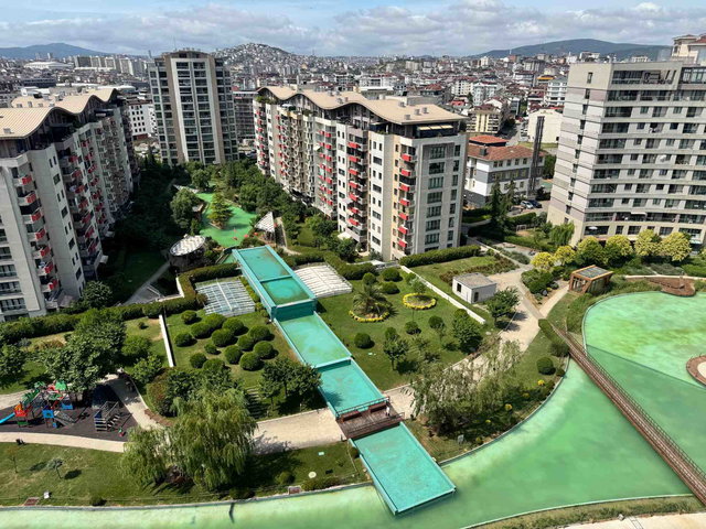 SİNPAŞ LİVA SATIŞOFİSİ REMAXPROF SEZAİ T. SATILIK 2+1 TERASLI D.