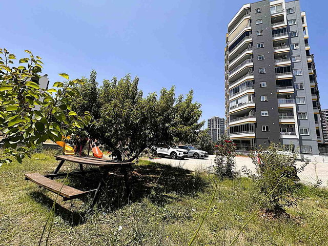 REMAX RİNA'DAN 32.CADDE SİTE İÇİ MASRAFSIZ 4+1