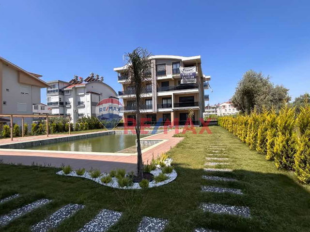 MANAVGAT ILICA MAH SITE IÇERISINDE 1+1 SATILIK HAVUZLU DAIRE