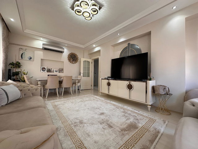 AYDINEVLER'DE TEK DAİRE ÜZERİ ARA KAT 3+1 SATILIK DAİRE
