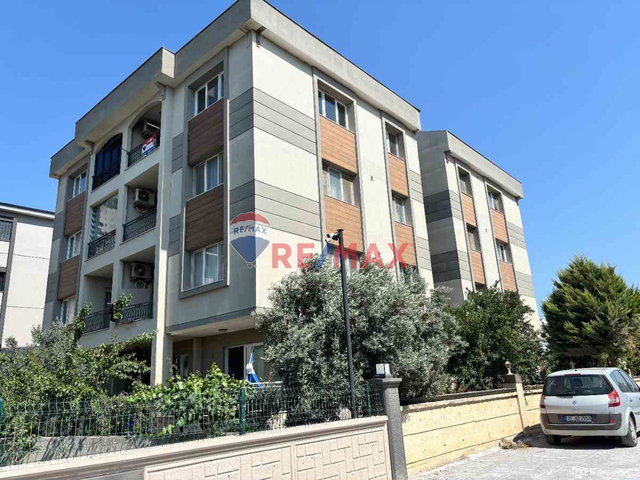 REMAX YELKEN'DEN CAMİKEBİR DE,ASANSÖRLÜ,FERAH DUBLEX DAİRE