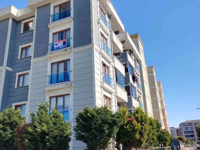TUZLA EVLİYA ÇELEBİ'DE 3+1 KONFORLU VE BAKIMLI KİRALIK DAİRE