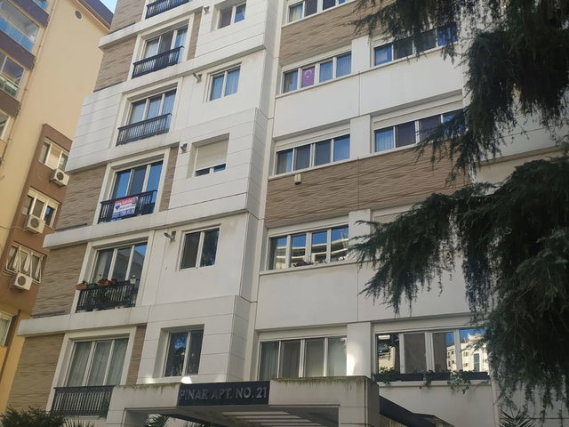 CADDEBOSTAN 'DA,SAHİLE YAKIN, PRESTİJLİ YAŞAM