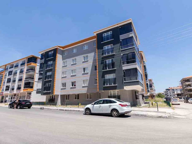 YENİKENT MENDERES MAHALLESİ EBEVEYN BANYOLU GİYİNME ODALI 3+1 LÜKS DAİRE