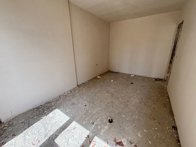 MAMAK'TA NATAVEGA YAKINI SATILIK 1+1 DAİRE