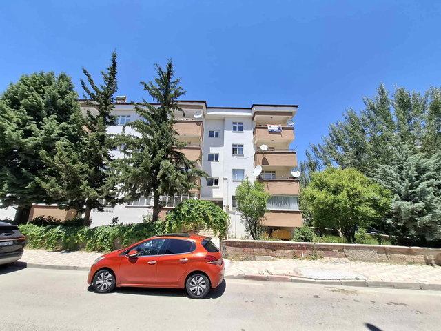 ELAZIĞ ATAŞEHİR MAHALLESİNDE  ANA CADDE ÜZERİNDE SİTE İÇERİSİNDE  3+1 KİRALIK DAİRE
