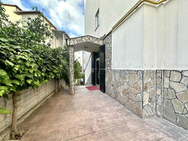 REMAX CIHAN'DAN DURUŞEHIRDE GENİŞ 3+1 KIRALIK DAIRE