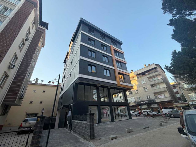 BURCU AYDENİZ'DEN TOPSELVİ'DE SATILIK YENİ GENİŞ 2+1 DAİRE