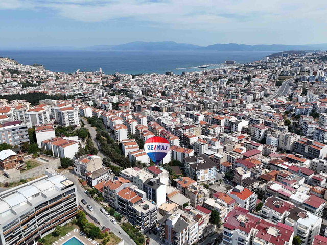 İKİÇEŞMELİK'TE FULL DENİZ MANZARALI 3+1 KAPALI MUTFAK FERAH DAİRE