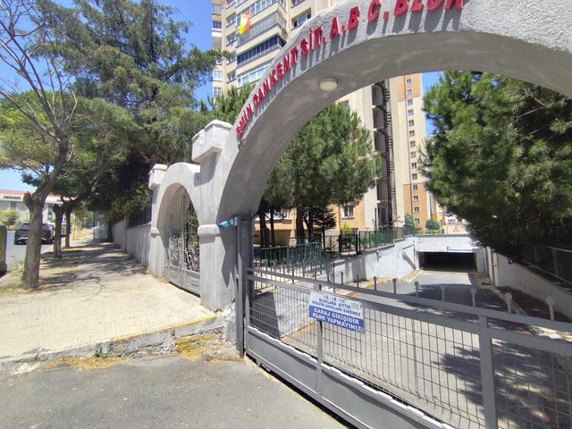 B.DÜZÜ, ADNAN KAHVECİ, EMİNCAN KENT SİTESİNDE 3+1 SATILIK DAİRE