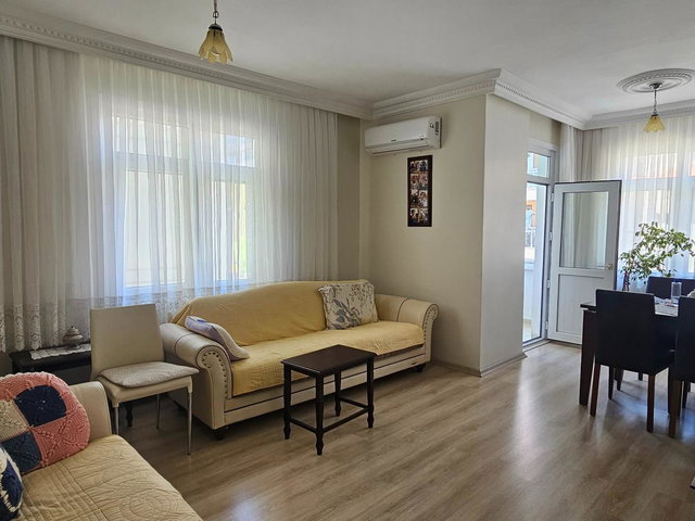 KARTAL KARLIKTEPE'DE FIRSAT 3+1 SATILIK DAIRE