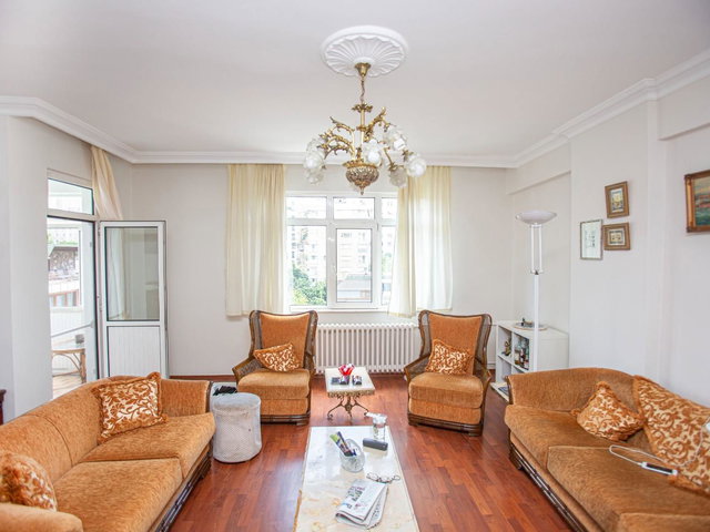 GAYRETTEPE FULYA'DA 3+1 SATILIK DAİRE