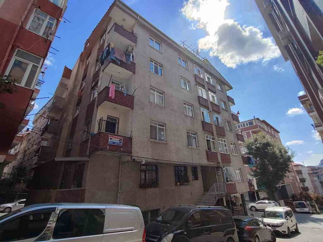 BAHÇELİEVLER HÜRRİYET MAHALLESİ'NDE YATIRIMLIK FIRSAT DAİRE