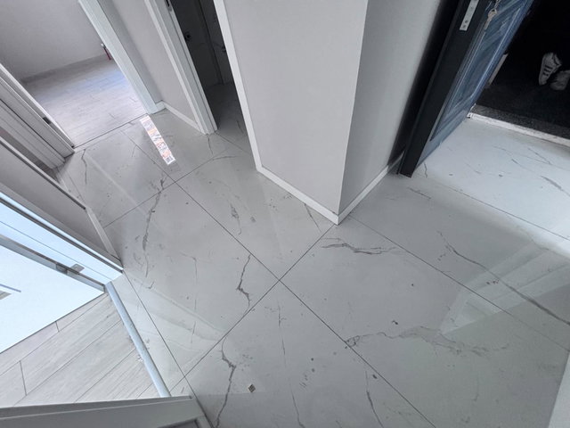 KORDONBOYU SAHİLE İLK PARSEL DENİZ MANZARALI 0 SATILIK 2+1 DAİRE