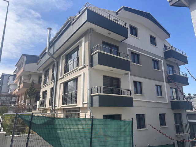 KONUTKENTDE EŞYALI KİRACISIZ KORU METROYA YAKIN SATILIK DAİRE