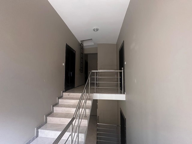 KONUTKENTDE EŞYALI KİRACISIZ KORU METROYA YAKIN SATILIK DAİRE