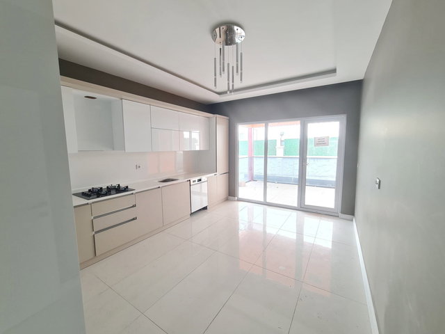 RE/MAX LACİVERT'TEN HİLALKENT'TE SATILIK 3+1 DAİRE
