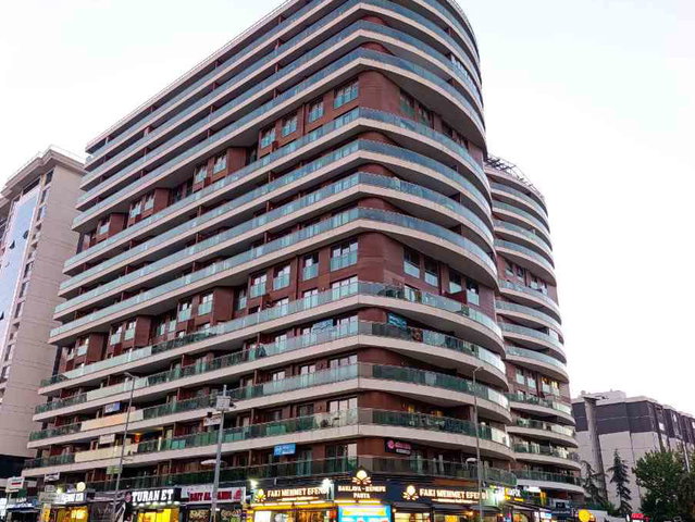 BEYLİKDÜZÜ METROBÜS 8DK ÖNAY GARDEN FULL EŞYALI LÜKS YAPILI 2+1
