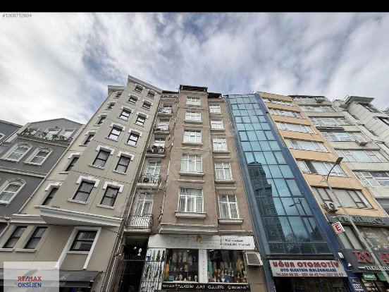 BEYOĞLU TAKSİM MEYDAN 2+1 FULL EŞYALI KİRALIK DAİRE