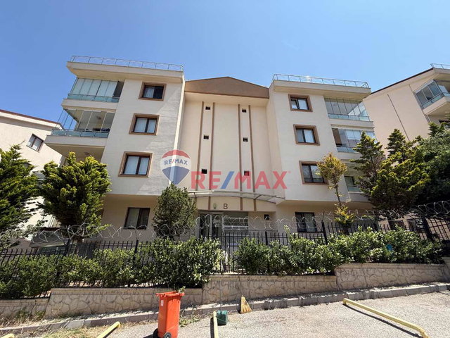 BİRLİK MAH ÖZÜN BİRLİK PARK KONUTLARI 4+1 SATILIK DAİRE
