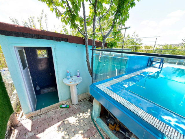 BAĞLUM ÇALSEKI MAH. KAYIOBASI SITESI’NDE HAVUZLU 500M² ARSALI HOBI BAHÇESI