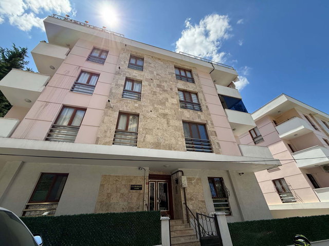SANCAKTEPE YENIDOĞAN BUTIK SITEDE KIRALIK 2+1 DAIRE