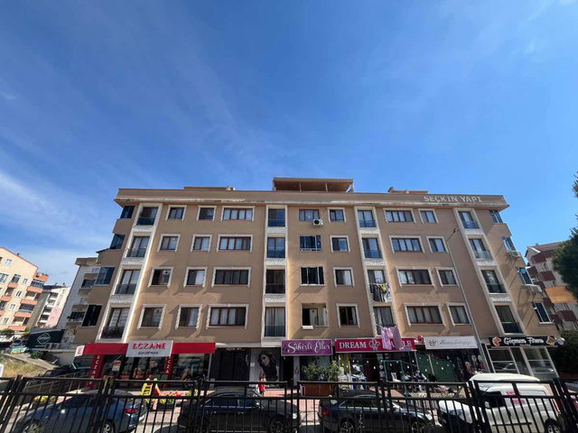 ŞEKERPINAR CUMHURİYET MH. SİTE İÇİNDE 2+1 SATILIK DAİRE
