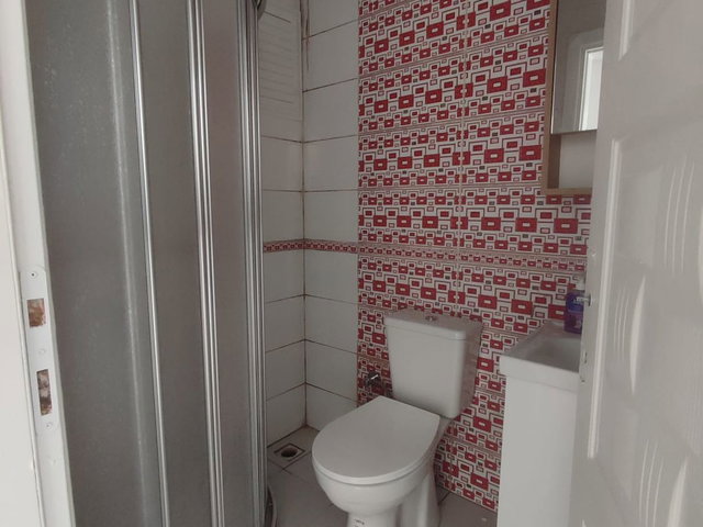 RAMİ`DE  ANA CADDEYE YAKIN, BAHÇELİ SATILIK 2+1 DAİRE