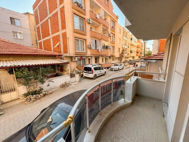 MERKEZDE DENIZE YÜRÜME MESAFESINDE 2+1 KIRALIK DAIRE