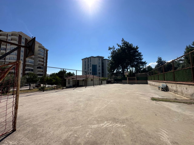 RE/MAX EDE'DEN ANA CADDE ÜZERİ SATILIK 5+1 DAİRE FIRSATI