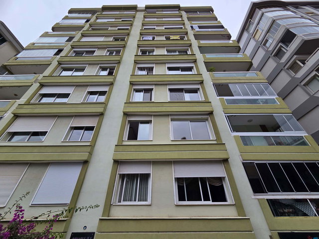 BASIN SİTESİ'NDE MERKEZİ KONUMDA 4+1 KİRALIK DAİRE