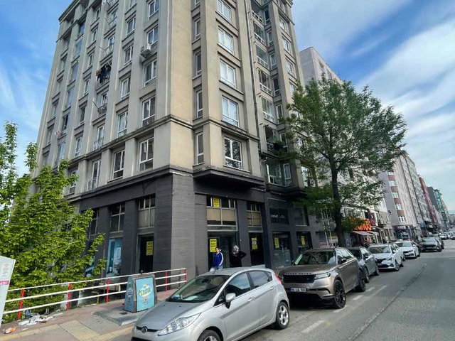 REMAX FERHATTAN BULVARA CEPHE 3+1 KIRALIK DAIRE