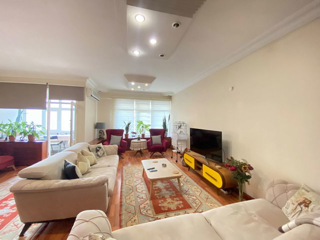 MALTEPE FEYZULLAH MAHALLESİ'NDE MERKEZİ KONUMDA SATILIK 3+1 DAİRE