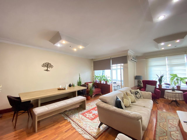 MALTEPE FEYZULLAH MAHALLESİ'NDE MERKEZİ KONUMDA SATILIK 3+1 DAİRE