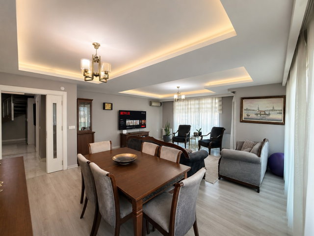 RE/MAX GELİŞİM BEYLİKDÜZÜ 4+2 SATILIK DUBLEX DAİRE