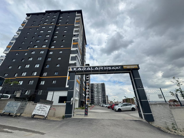 SİNCAN TÖREKENT MELİSA GARDEN'DE  KİRALIK SIFIR 3+1 DAİRE