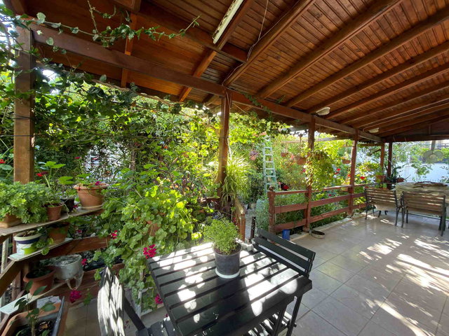 ÇEŞMEALTI MERKEZDE SATILIK 3+1 VILLA