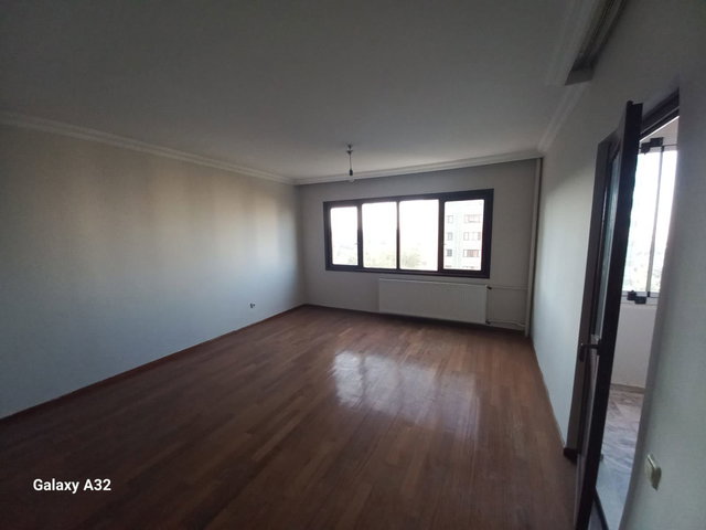 ÜNİVERSİTELER MAHALLESİ BİLKENT 1 ÇAMLIK SİTESİ YAPILI MANZARALI  2+1 SATILIK DAİRE