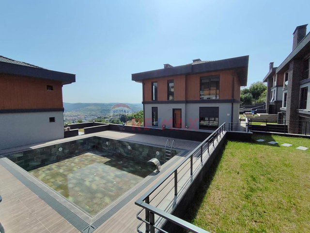 ŞİLE BALİBEY LOTUS'TA 5+1 APUS KİRALIK VİLLADA İLK SİZ OTURUN