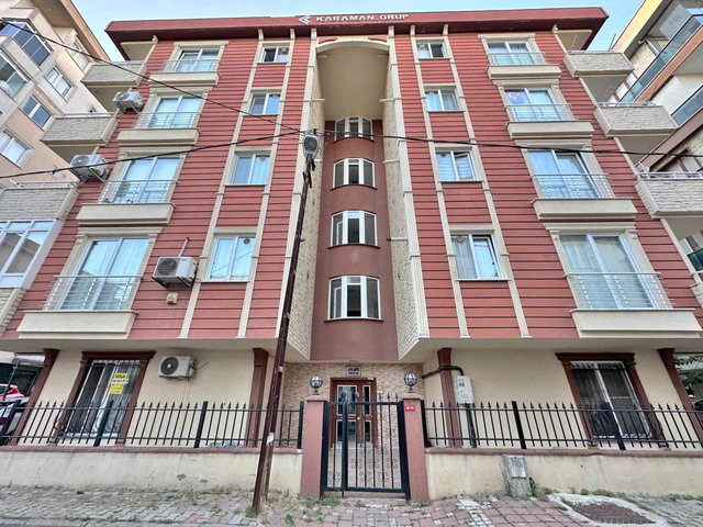 ÇEKMEKÖY AYDINLAR MAHALLESİ'NDE KAPALI MUTFAK 1+1 KİRALIK DAİRE