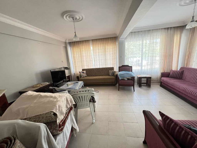 AYVALIK SAHİLKENT MAHALLESİNDE SİTE İÇİ DENİZE 100 M2 SATILIK VİLLA