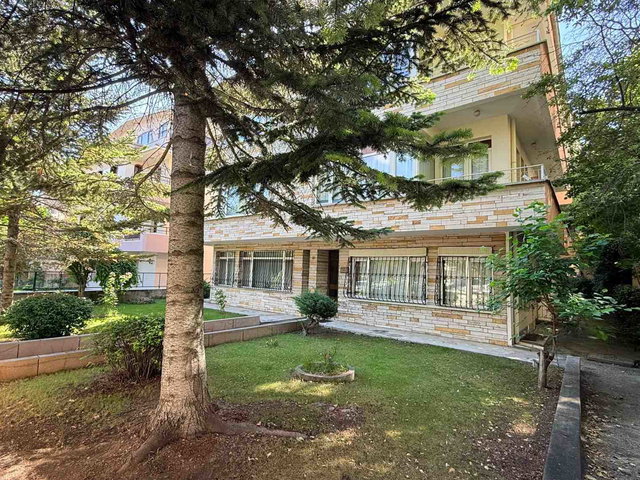 ÇANKAYA BÜYÜKESAT UĞURMUMCU SOK. KİRALIK 4+1 DAİRE