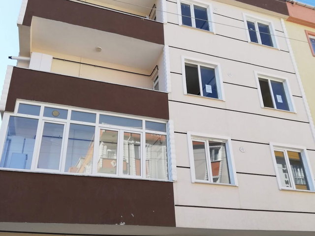 TEKİRDAĞ Ö.H.DEMİR MAH.DE SATILIK 2+1 ARA KAT DAİRE