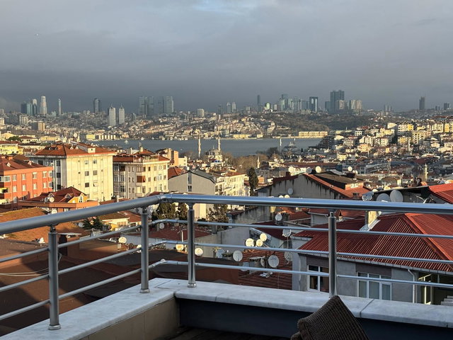 ÜSKÜDAR'DA EŞSİZ BOĞAZ MANZARALI - TERASLI DUBLEKS