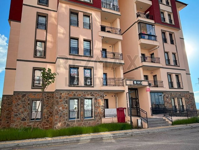 RE/MAX LACİVERT'TEN OSMAN GAZİ TOKİ'DE DEVİRLİ SATILIK 2+1 DAİRE