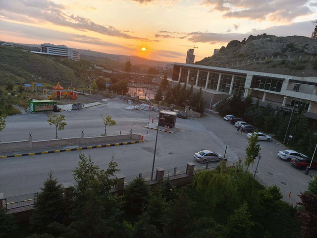 İNCEK VADİ KONUTLARINDA EŞSİZ VADİ MANZARALI 4+1 SATILIK DAİRE