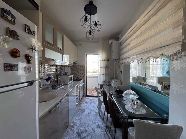 REMAX DOĞU'DAN ÇAYDAÇIRA YURTEN KARŞISINDA 2+1 DAİRE