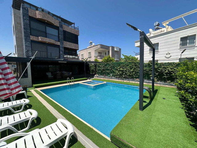 REMAX TOROS'TAN KUYULUK'TA ÖZEL MİMARİLİ ULTRALÜKS VİLLA