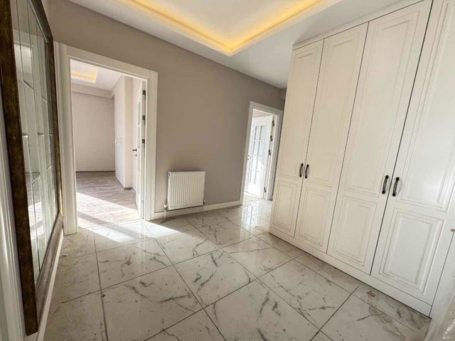 KUZEY ÇEVRE YOLU ALTI SİTE İÇERİSİ SATILIK 4+1 DAİRE